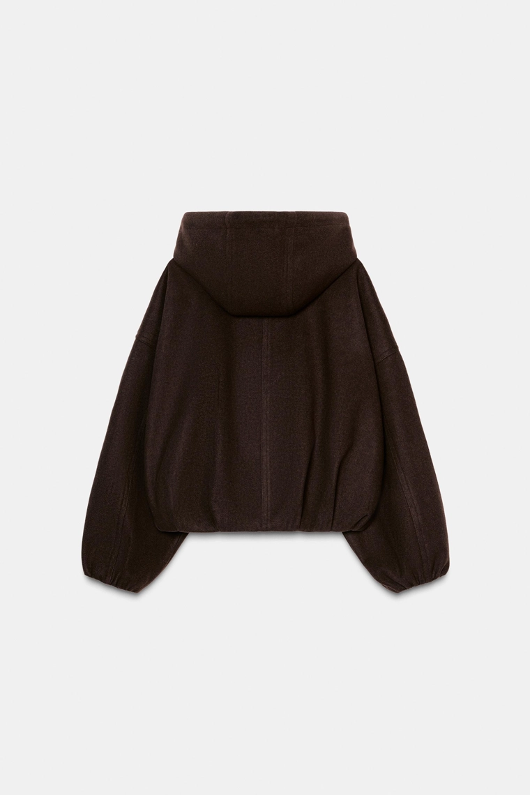 Утепленная удлиненная куртка-бомбер с капюшоном