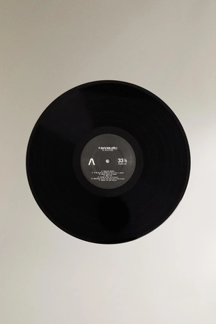 C. TANGANA: EL MADRILEñO (виниловая пластинка)- Заказать в России