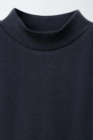 Однотонный топ из модала- Заказать в России