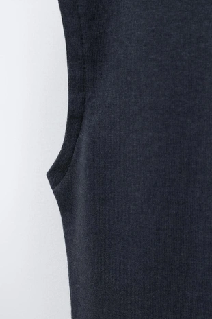 Однотонный топ из модала- Заказать в России