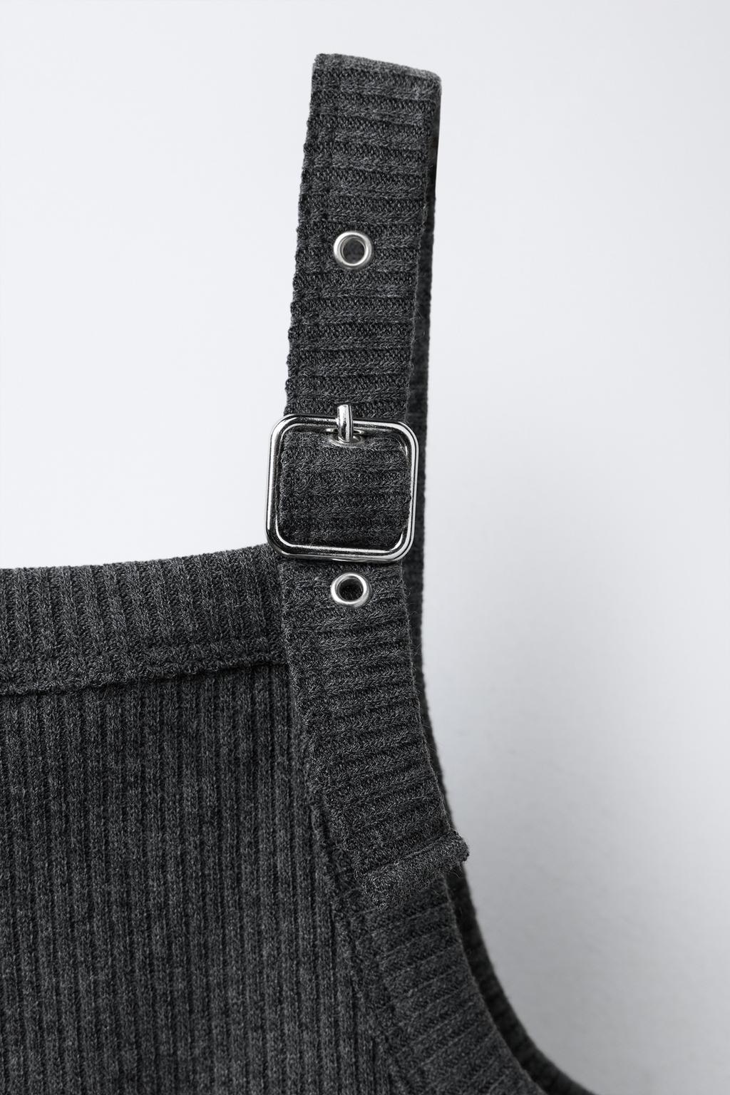 ФУТБОЛКА В РУБЧИК С ПРЯЖКАМИ