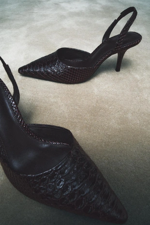 Кожаные туфли на каблуке LIMITED EDITION- Заказать в России