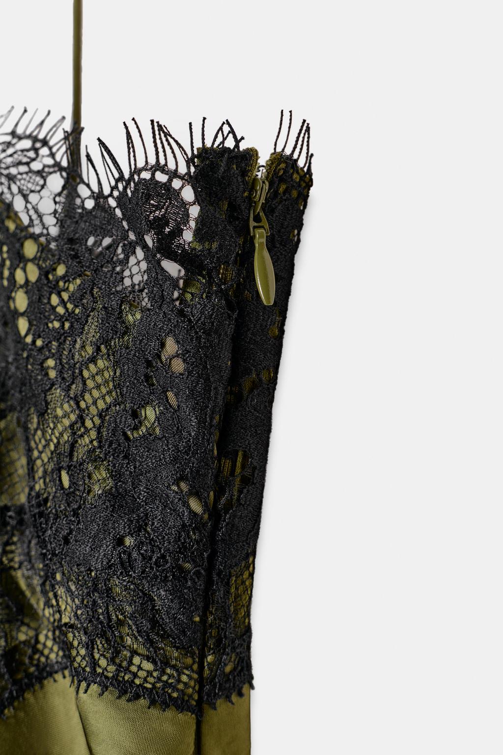 АТЛАСНОЕ АСИММЕТРИЧНОЕ ПЛАТЬЕ С КРУЖЕВОМ — ZW COLLECTION