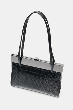 Квадратная сумка с плечевым ремнем и застежкой-клипсой