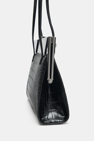 Квадратная сумка с плечевым ремнем и застежкой-клипсой- Заказать в России