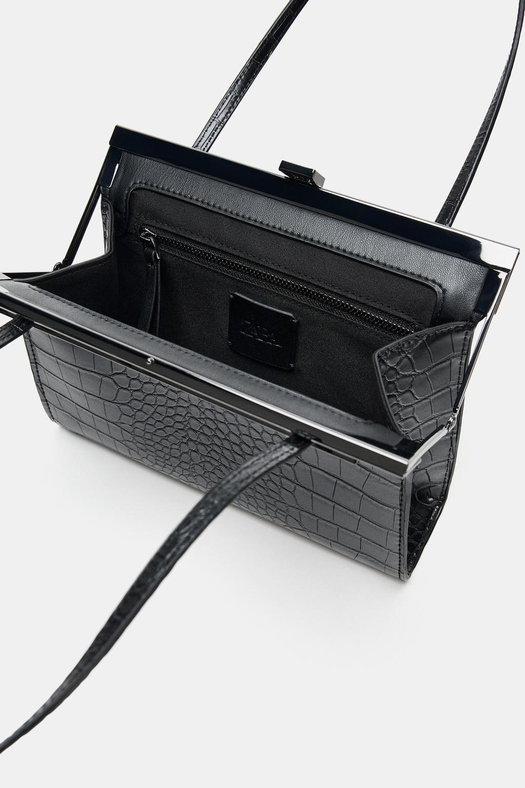 КВАДРАТНАЯ СУМКА С ПЛЕЧЕВЫМ РЕМНЕМ И ЗАСТЕЖКОЙ-КЛИПСОЙ