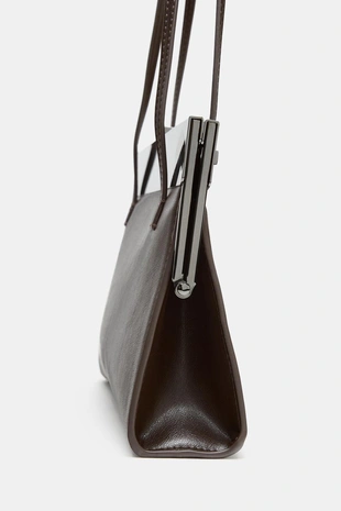 Квадратная сумка с плечевым ремнем и застежкой-клипсой- Заказать в России