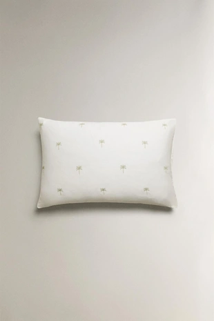 Наволочка из сатина с вышитыми пальмами- Заказать в России