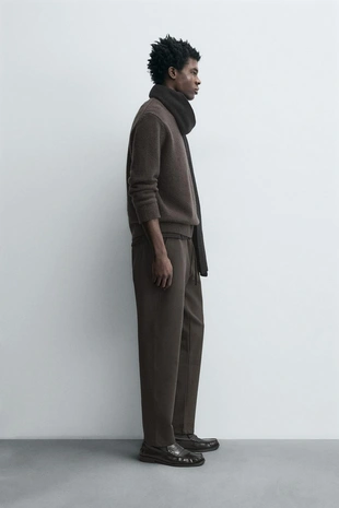 Брюки-джоггеры комфортной посадки