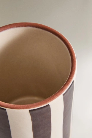 Керамический подстаканник в коричневую полоску- Заказать в России