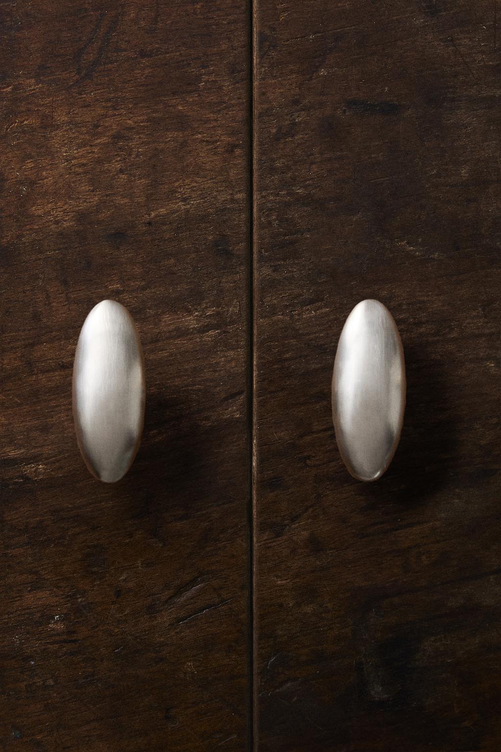 Набор блестящих металлических дверных ручек (набор из 2)