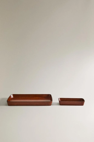 Кожаная подноска с закругленными краями- Заказать в России