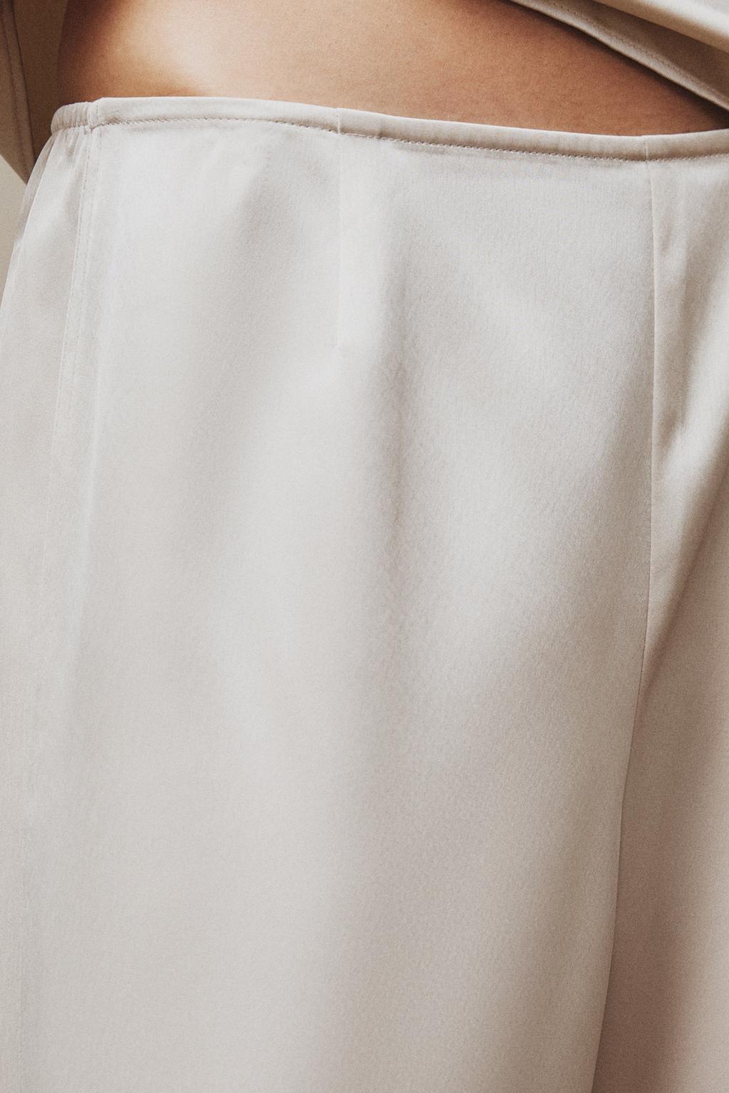 Брюки из сатина