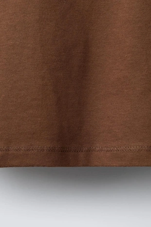 Футболка с рукавами реглан и надписью- Заказать в России