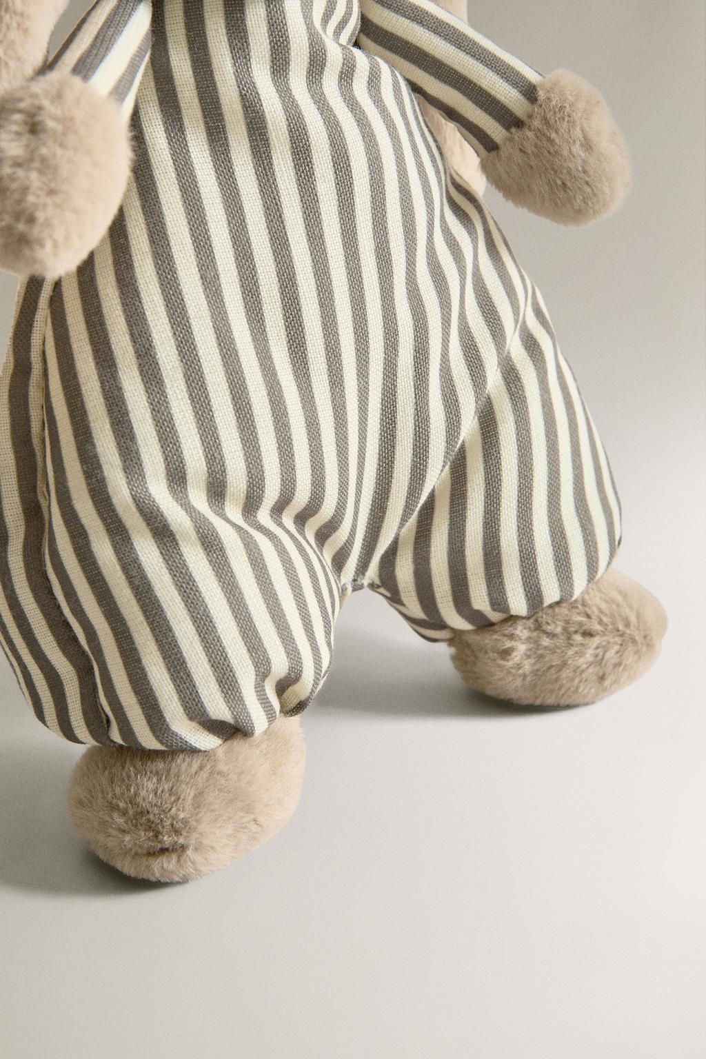 Детская музыкальная игрушка-зайчик