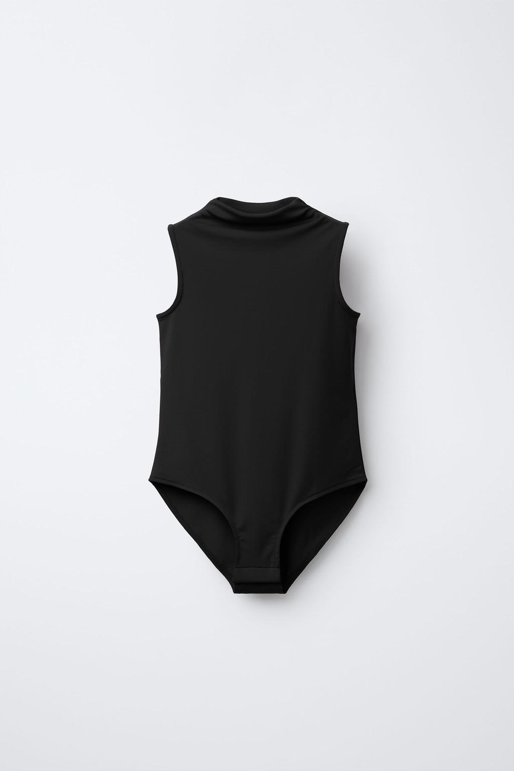 БОДИ С ВОРОТНИКОМ-СТОЙКОЙ