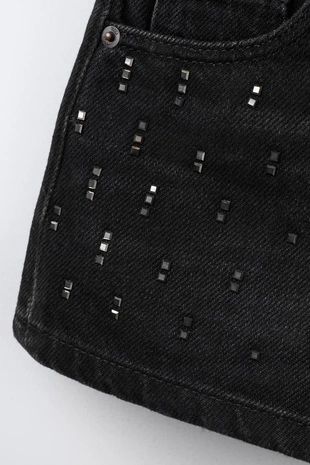 Джинсовые шорты с заклепками- Заказать в России