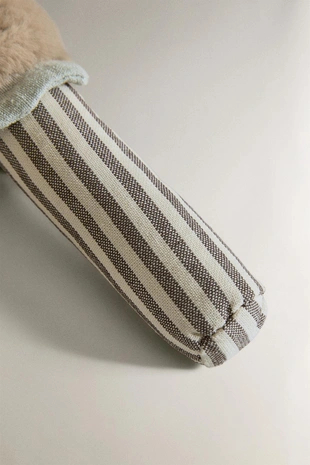 Детская игрушка-погремушка в виде кролика- Заказать в России