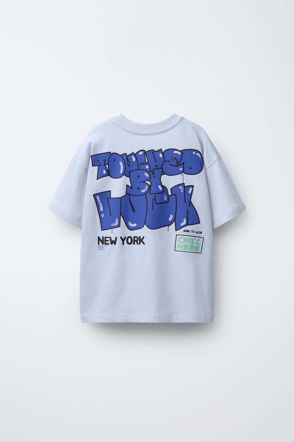 ФУТБОЛКА С ГРАФФИТИ-СПРЕЙ ПРИНТОМ