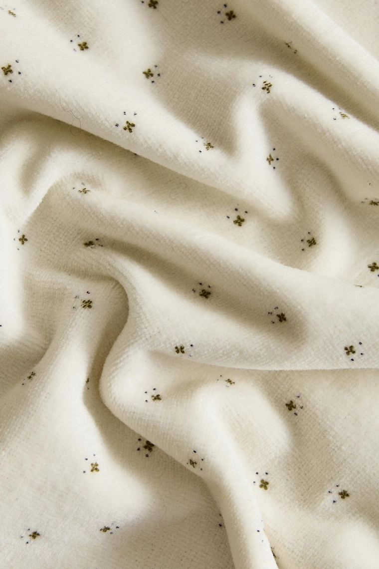 Детский плед из вельвета с принтом клевера