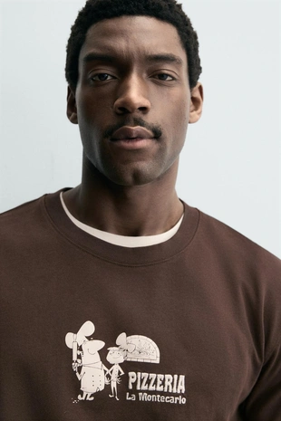 Футболка с принтом PIZZERIA LA MONTECARLO- Заказать в России