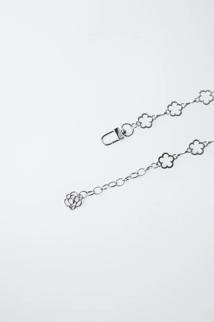 Ремень-цепочка с цветами- Заказать в России