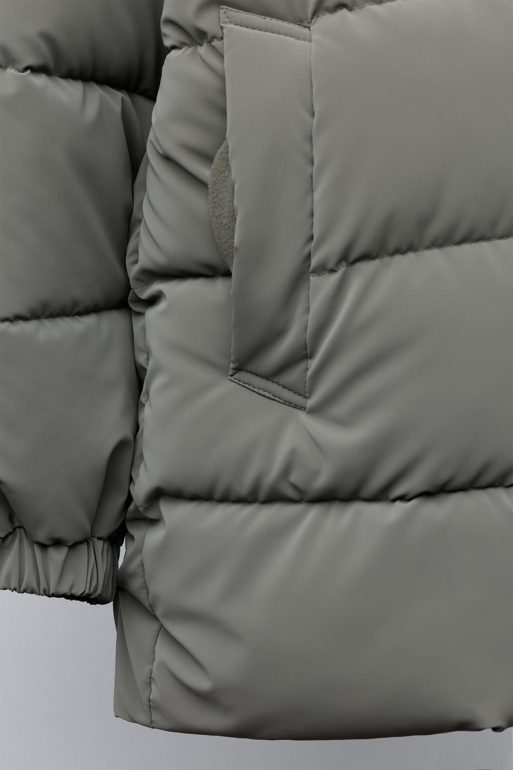 ДЛИННОЕ ПАЛЬТО С НАШИВКОЙ