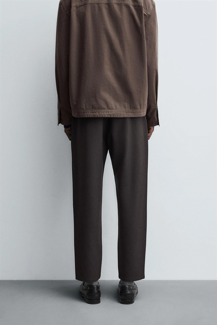 Удобные текстурированные брюки-чино slim fit