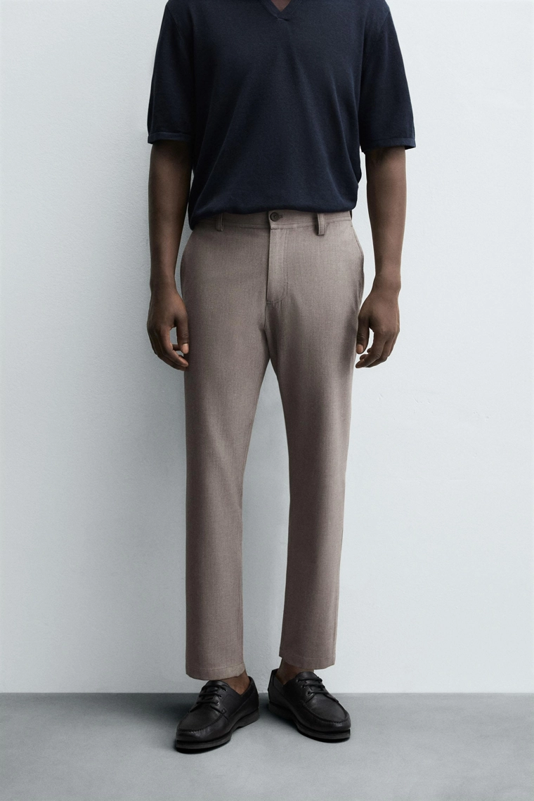 Удобные текстурированные брюки-чино slim fit
