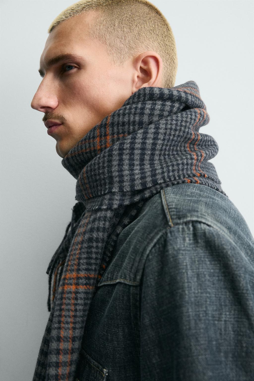 ШАРФ В КЛЕТКУ С БАХРОМОЙ