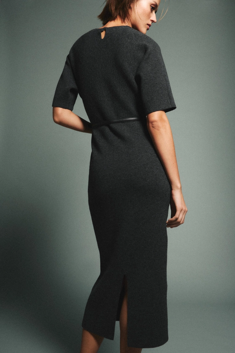 Платье миди с поясом