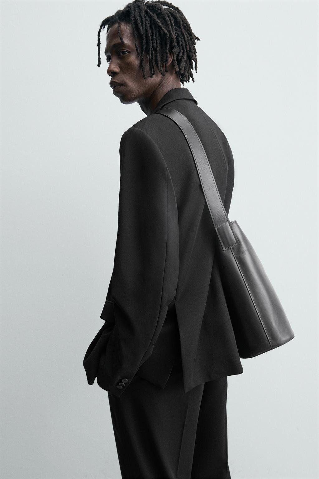 КОСТЮМНЫЙ ПИДЖАК КОМФОРТНОЙ ПОСАДКИ