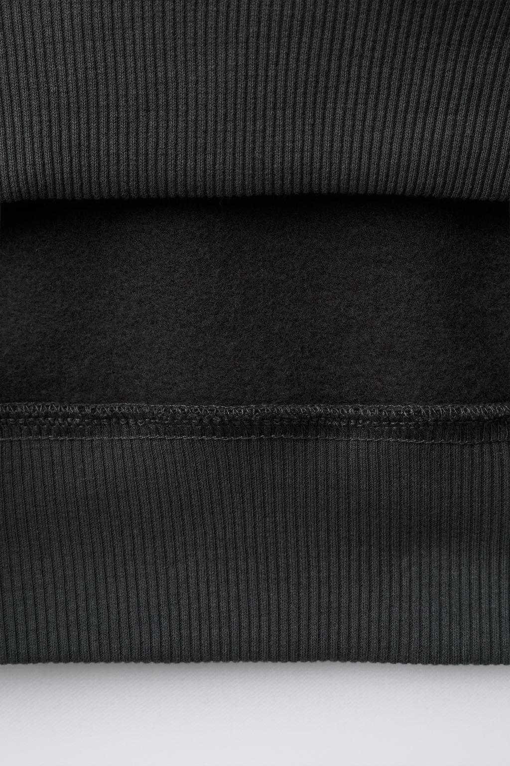 ТОЛСТОВКА С ПРИНТОМ «СКЕЙТ»