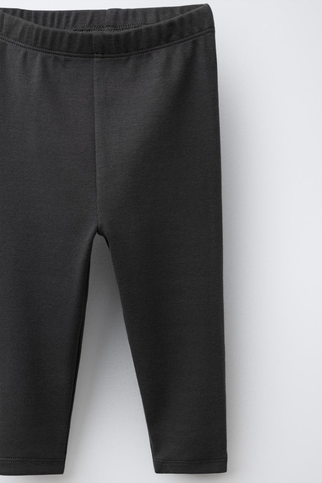 КОМПЛЕКТ ИЗ ТОЛСТОВКИ И ОДНОТОННЫХ ЛЕГИНСОВ