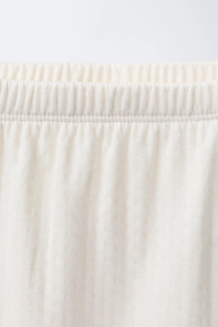 Комплект из футболки и легинсов с рельефным узором- Заказать в России