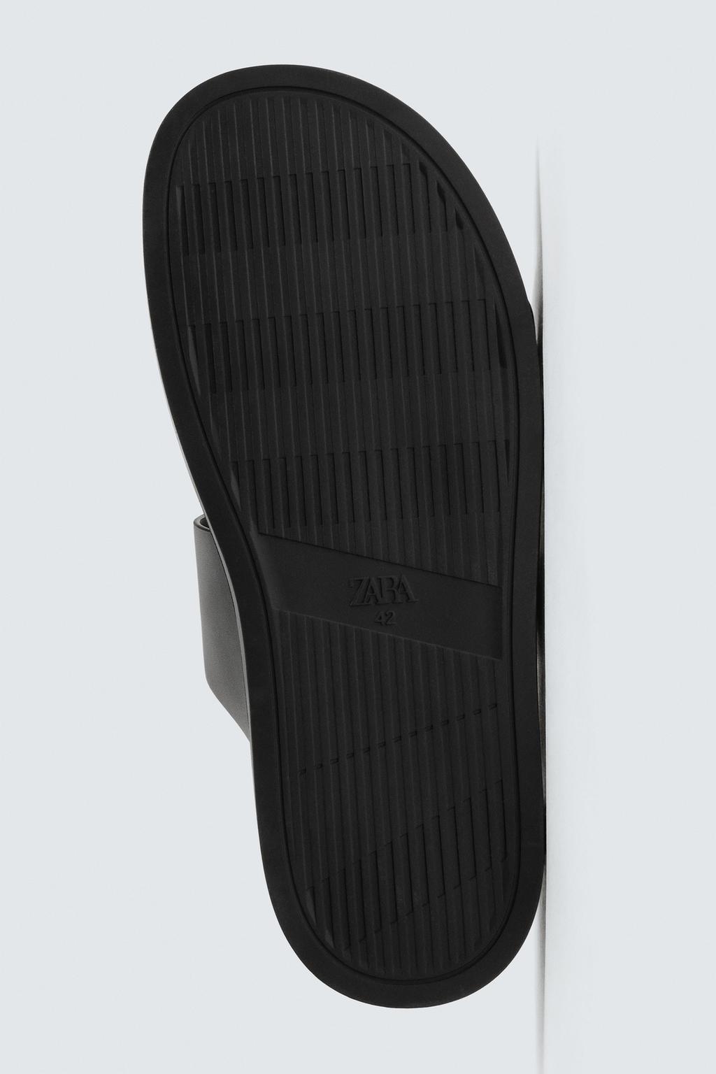 САНДАЛИИ С ДВУМЯ РЕМЕШКАМИ