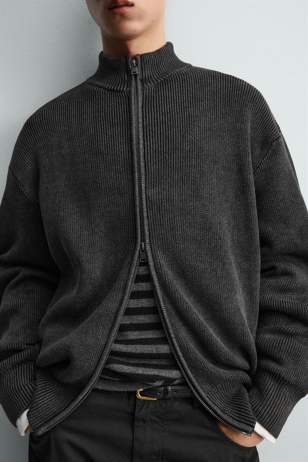 КУРТКА ВЯЗАНАЯ СТРУКТУРНАЯ С ЭФФЕКТОМ ПОТЕРТОСТИ