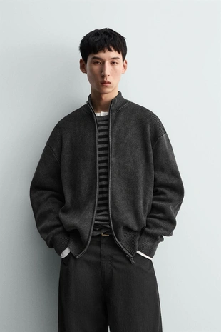 Куртка вязаная структурная с эффектом потертости