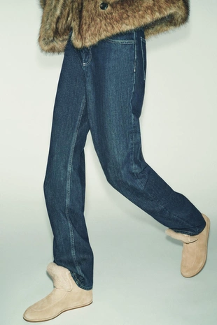 Замшевые ботинки на плоской подошве- Заказать в России