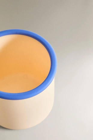 Детская чашка с контрастным силиконовым краем- Заказать в России