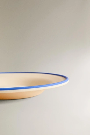 Детская тарелка с контрастным силиконовым покрытием- Заказать в России