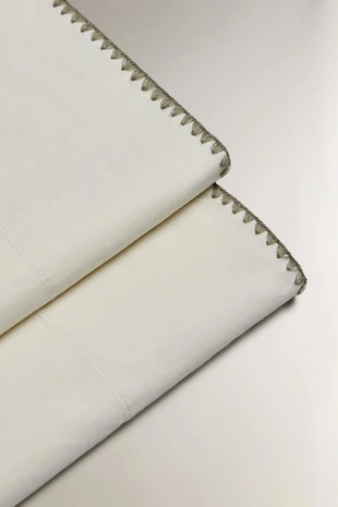 Детский хлопковый простынь с традиционным узором из столбиков без накида- Заказать в России