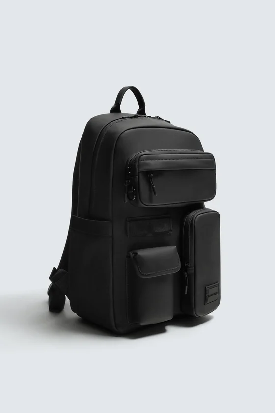 ПРОРЕЗИНЕННЫЙ РЮКЗАК С КАРМАНАМИ