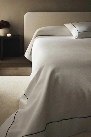 Покрывало из хлопка с контрастной бейкой- Заказать в России