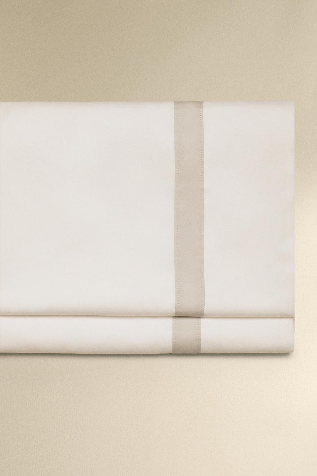 Сатиновое простынь с оборкой (300 tc)