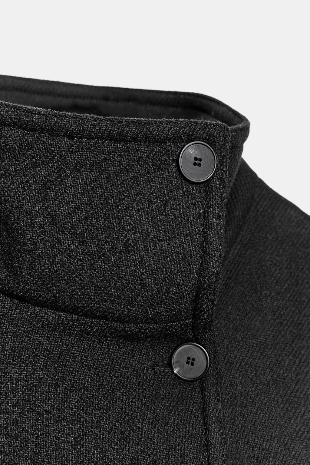 КОРОТКОЕ ПАЛЬТО ИЗ СМЕСОВОЙ ШЕРСТИ С ВОРОТНИКОМ-СТОЙКОЙ