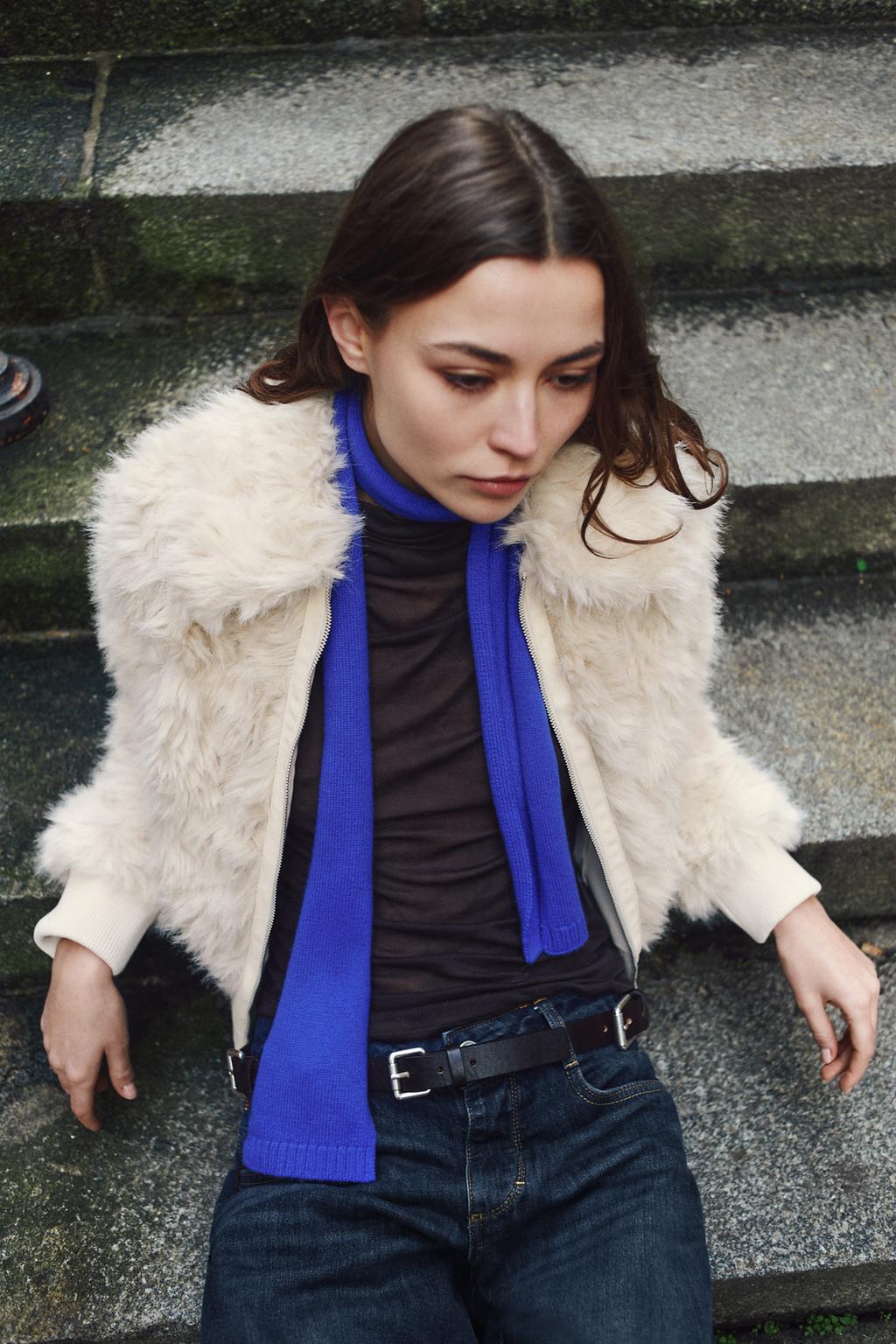 БОМБЕР ИЗ ИСКУССТВЕННОГО МЕХА