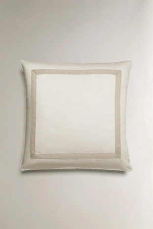 Наволочка из сатина с контрастным бордюром (300 нитей)- Заказать в России