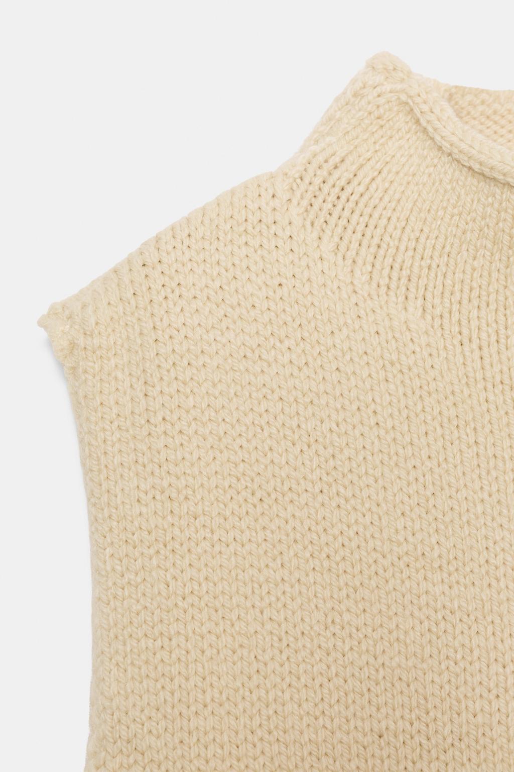 АСИММЕТРИЧНЫЙ ТРИКОТАЖНЫЙ ЖИЛЕТ