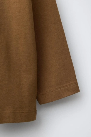 Футболка с прорезиненным принтом животного